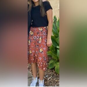 Art Class Red Floral Skirt